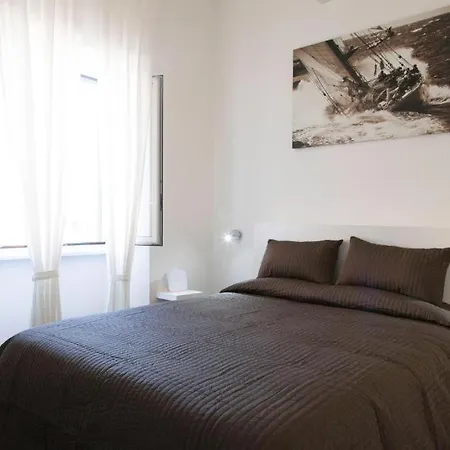 Magenta Navona Design Ρώμη